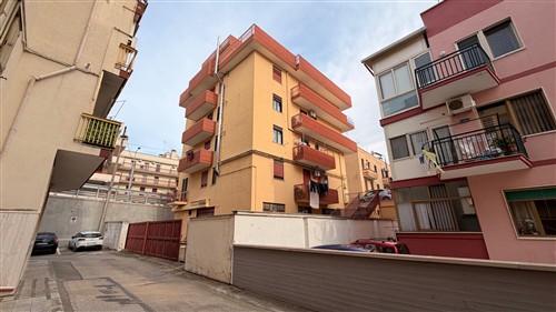 Appartamento con Esclusivo Attico Abitabile e Terrazza Panoramica