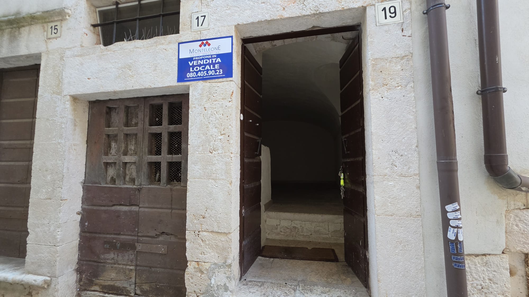 Locale Deposito