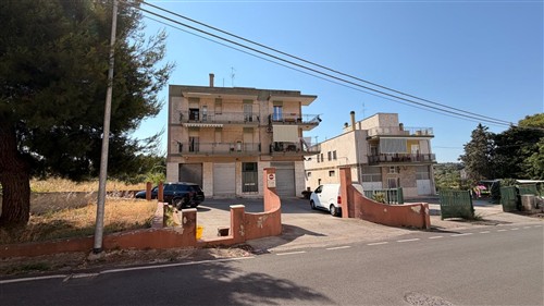 Appartamento Periferico con Posto Auto